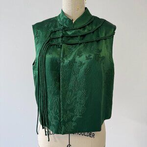 99% new 100% silk vest